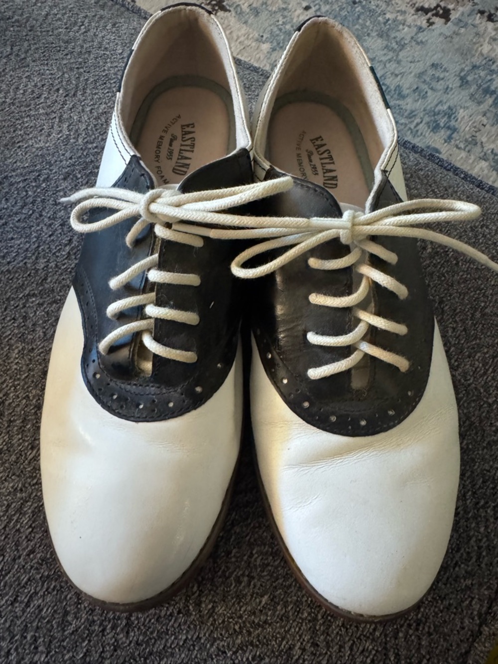 Women's Eastland Sadie Leather Saddle Shoes Sz 10